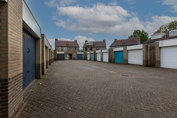 Garage plein.jpg